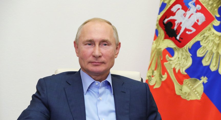 Лукашенко се среща с Путин в Сочи, нови арести в Минск
