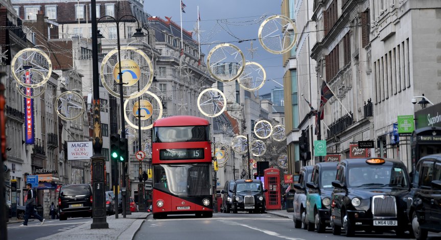 Великобритания възпламени напрежението с ЕС заради Северна Ирландия