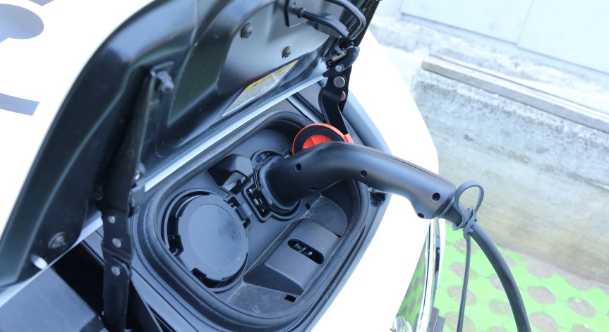 Предпочитат ли хората електромобилите?