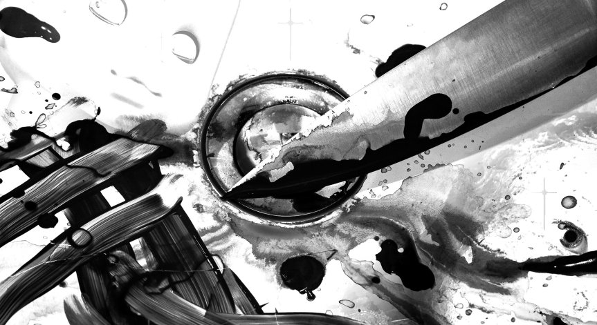 5 г. затвор за жена, намушкала мъжа си 5 пъти с нож и пратила снимки на приятелка