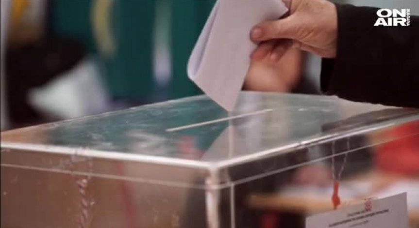 ГЕРБ ще търси път към левицата, смята политологът Юлий Павлов