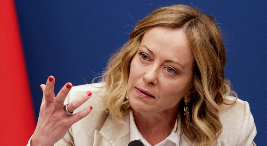 Джорджа Мелони посети папа Франциск в болницата: Продължава да се шегува