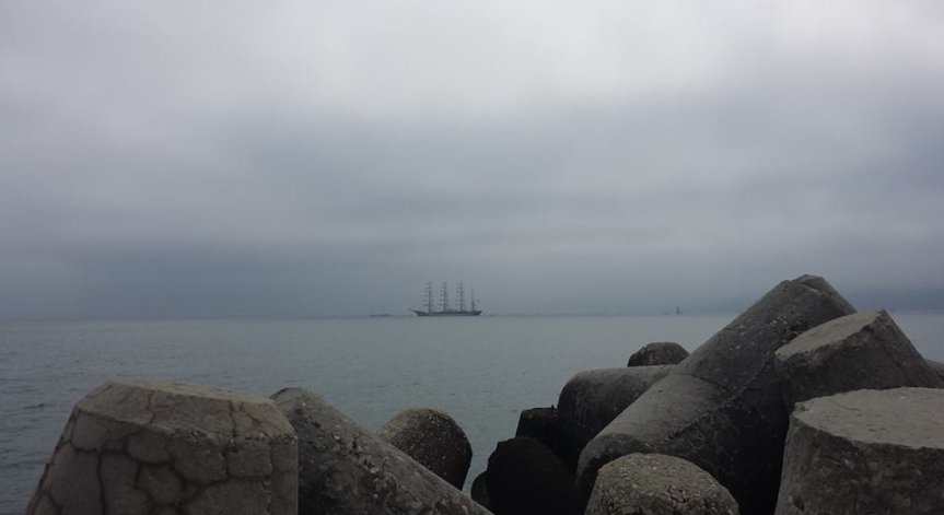 С „Парад на ветрилата”  започва и надпреварата в международната регата „Tall Ships” 2014