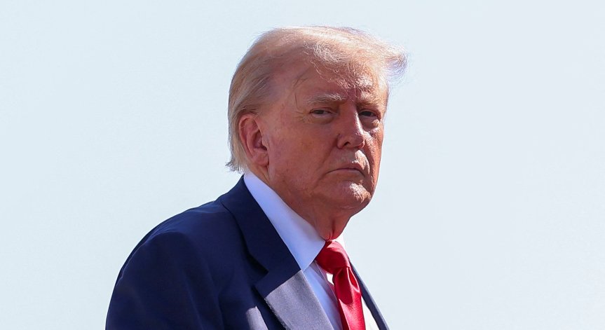 Тръмп обвини групировката.