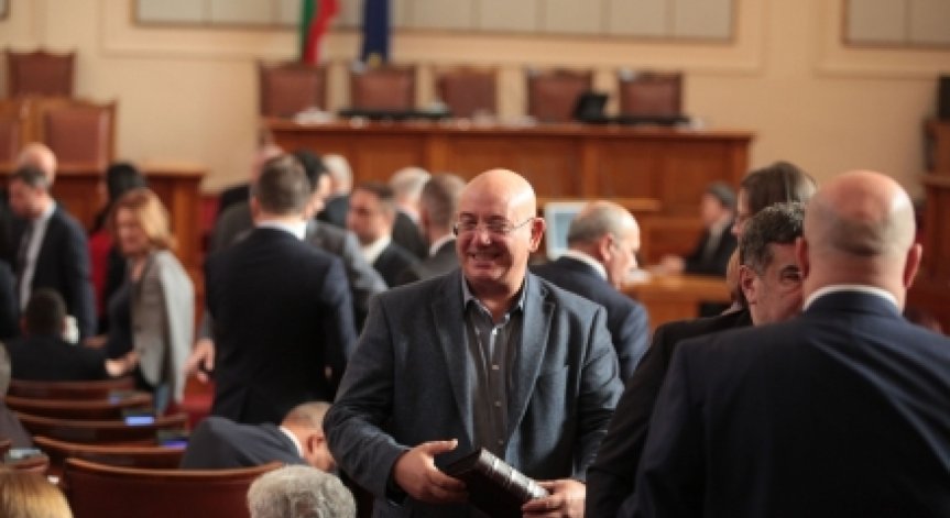 Депутатите отхвърлиха ветото на президента за Изборния кодекс