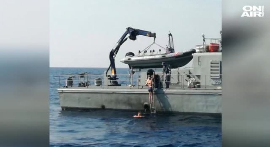 Британка падна от борда на круизен кораб и прекара 10 часа в открити води