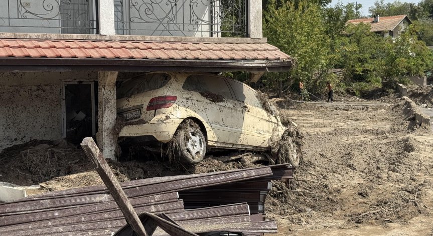 Струмяни се нуждае от помощ: Откриха дарителска сметка след потопа