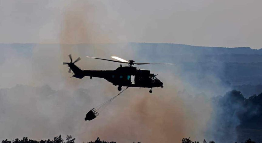 Пожарът в Родопите продължава да гори, изпепели над 500 декара гора