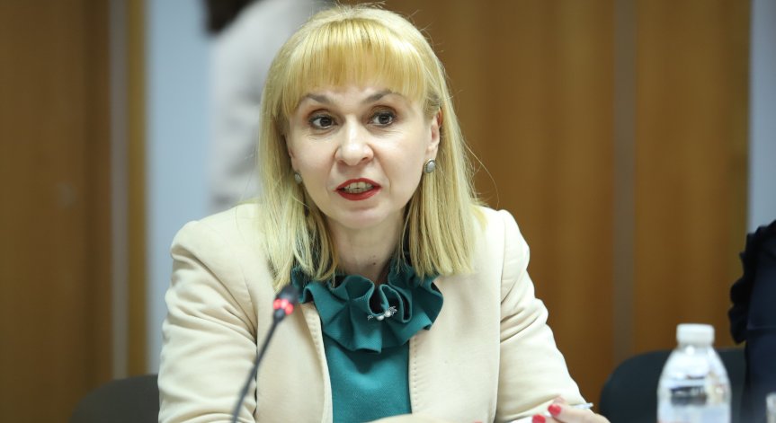 Ковачева: Спорни текстове в наредбата за цената на водата трябва да се преразгледат