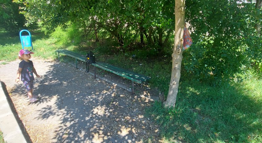 Сигнал за неокосени детски площадки и градинки в София