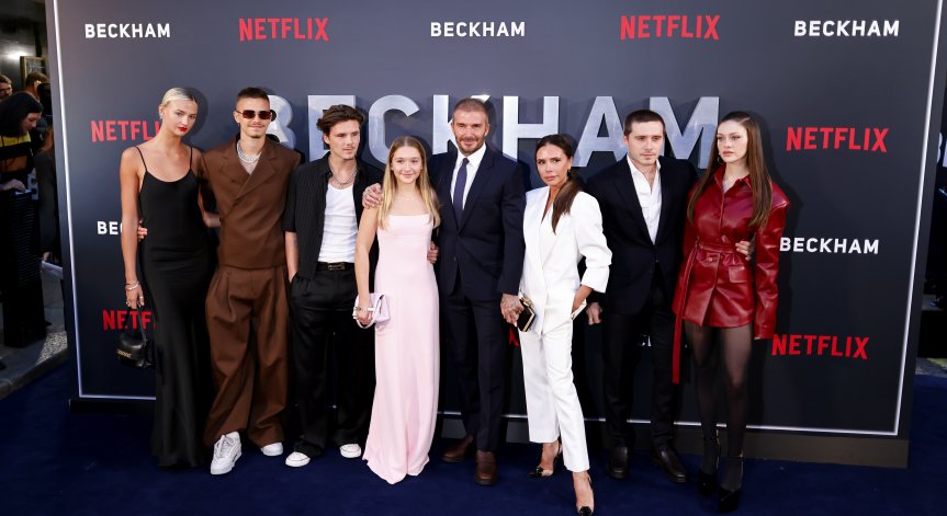 Това е голямата и щастлива фамилия Бекъм