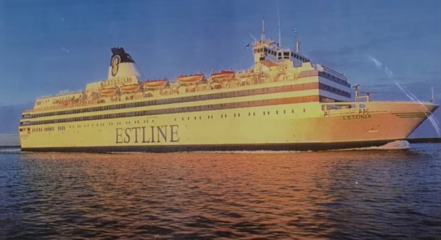 Руски шпиони дебнат от потънал преди 30 години ферибот в Балтийско море