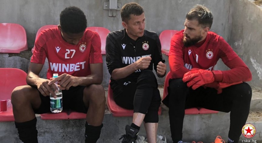 ЦСКА заминава без една от звездите си за Австрия