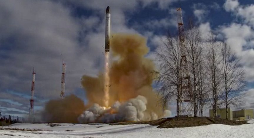 Гърция няма да даде на Украйна ракети С-300, пази си ги за Турция