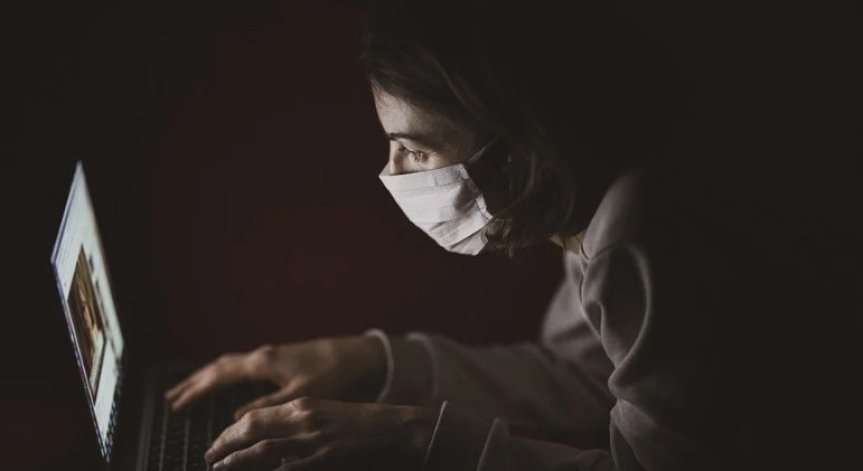 Apple и Google вече с достъпна система за информация относно Ковид-19