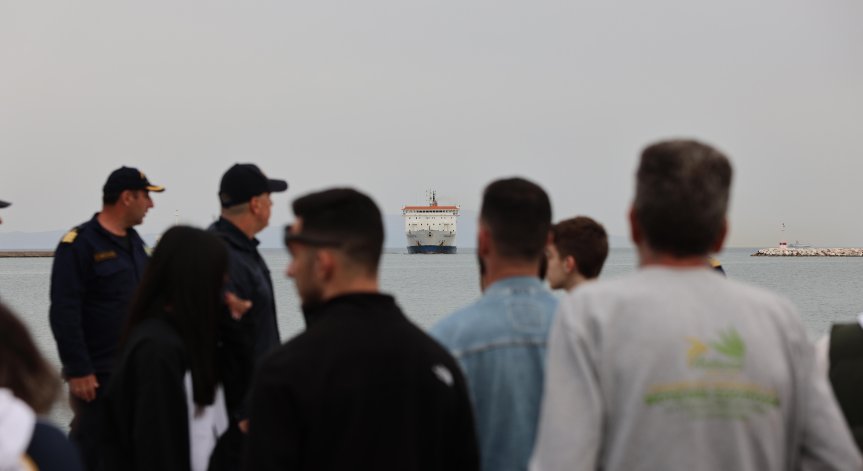 Не тръгвайте към Гърция на 1 май - всичко по море спира за 24 часа