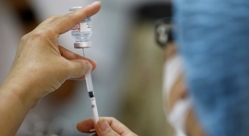 Франция позволи имунизацията на деца над 12 г. и с ваксината на Moderna