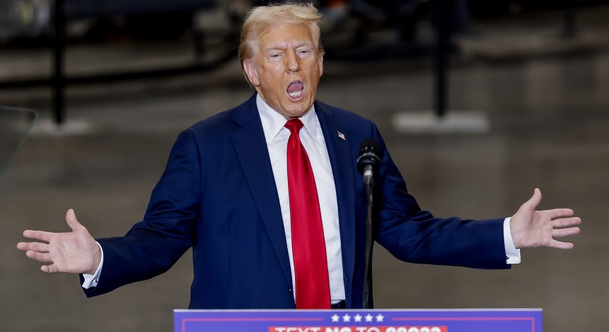 Тръмп сипе нападки наред.