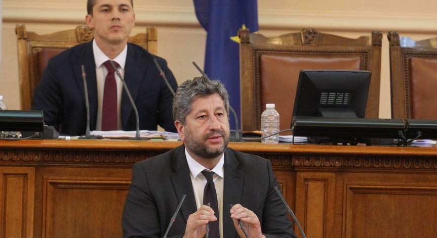 Христо Иванов: Със здрав разум трябва да се справим с корупцията и войната