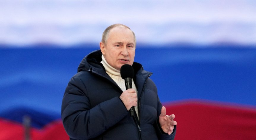 Путин към Макрон: Украйна извършва военни престъпления