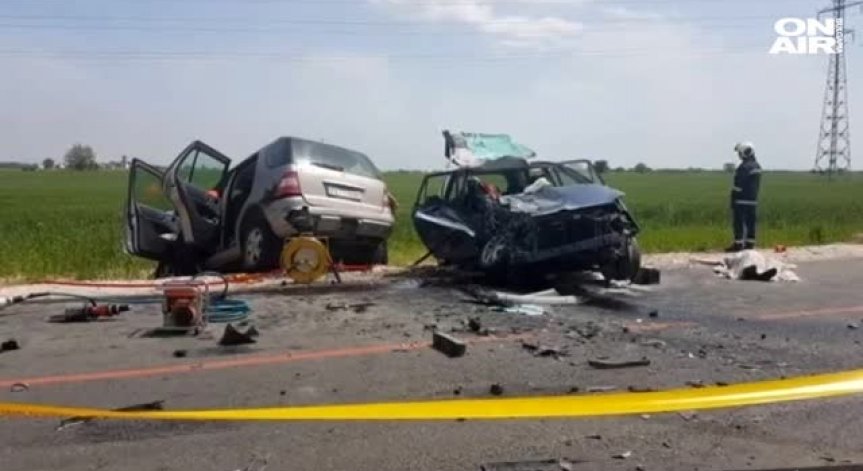Тежка катастрофа на пътя Асеновград - Пловдив отне живота на трима души