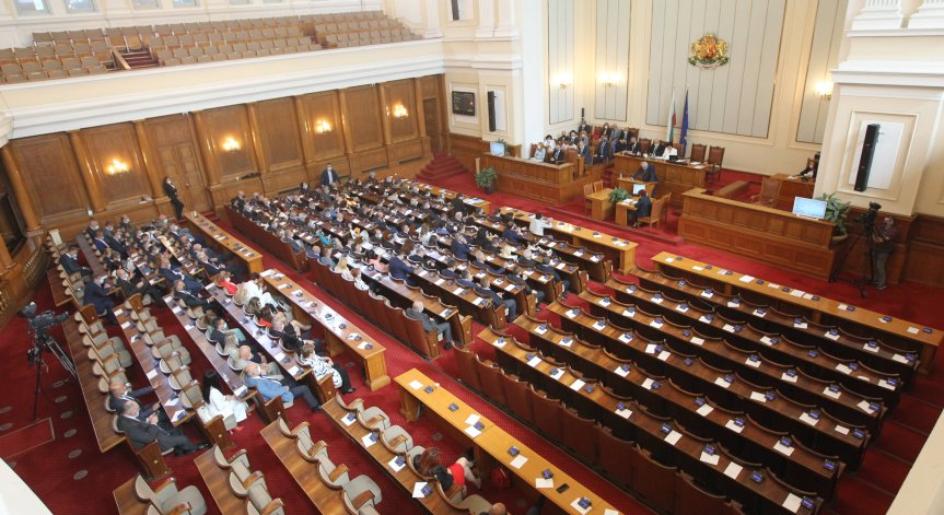 Приеха 10 г. абсолютна давност за задълженията на физически лица