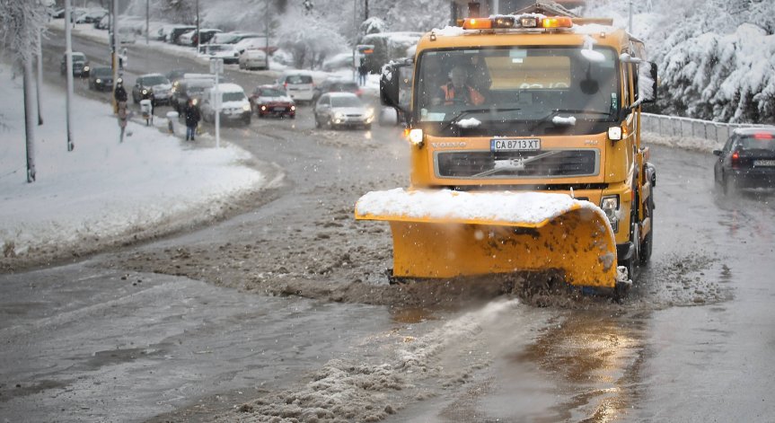 Тази година снегът май няма да изненада местните власти...