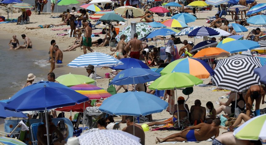 Германци за нашето Черноморие: На никого не му пука от коронавируса