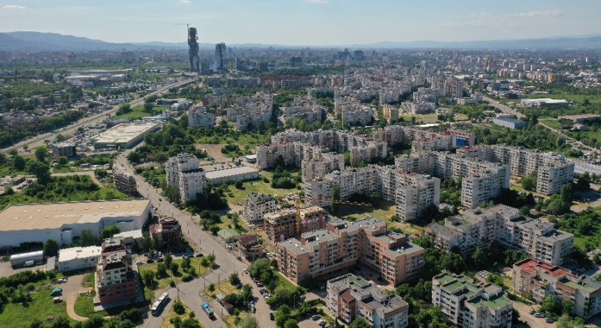 По-високи лихви по ипотеките, срив в строителството и спукване на балона?