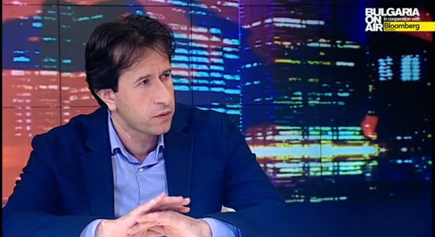 Доган продължава да дирижира нещата