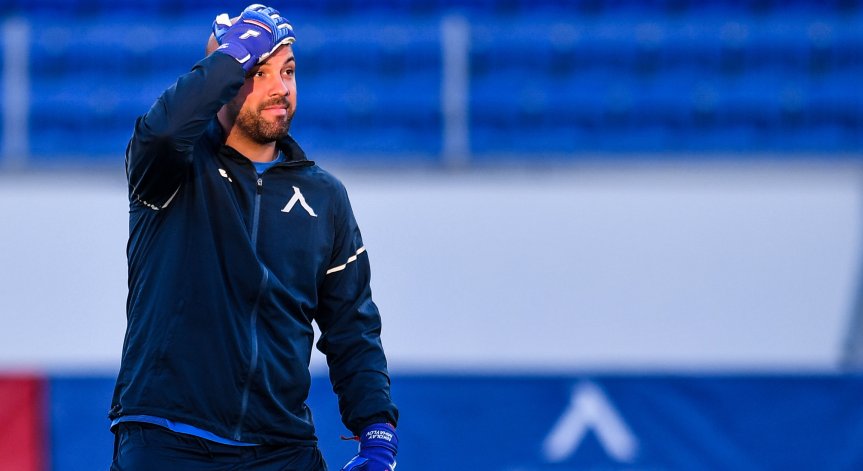 Николай Михайлов се помири със Сираков и подновява тренировки с 