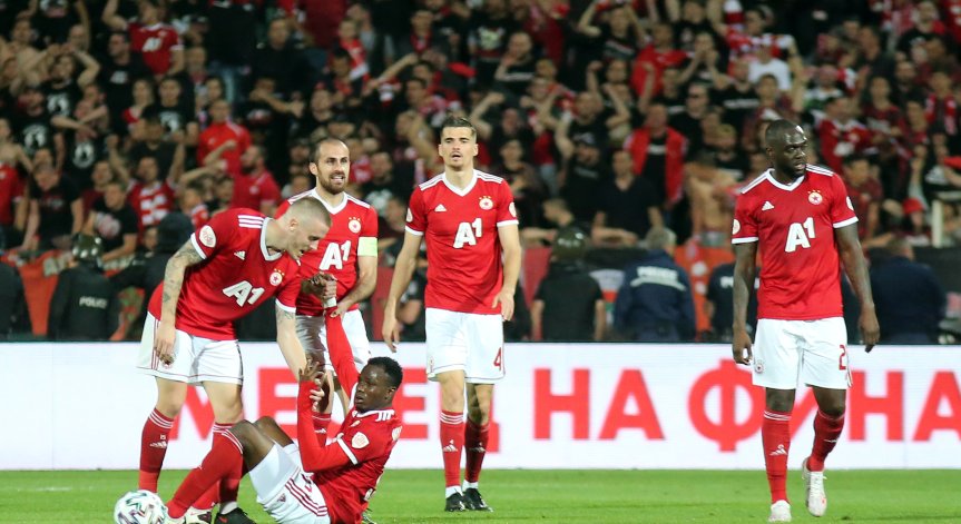 ЦСКА отлита за Австрия, обяви кои играчи заминават