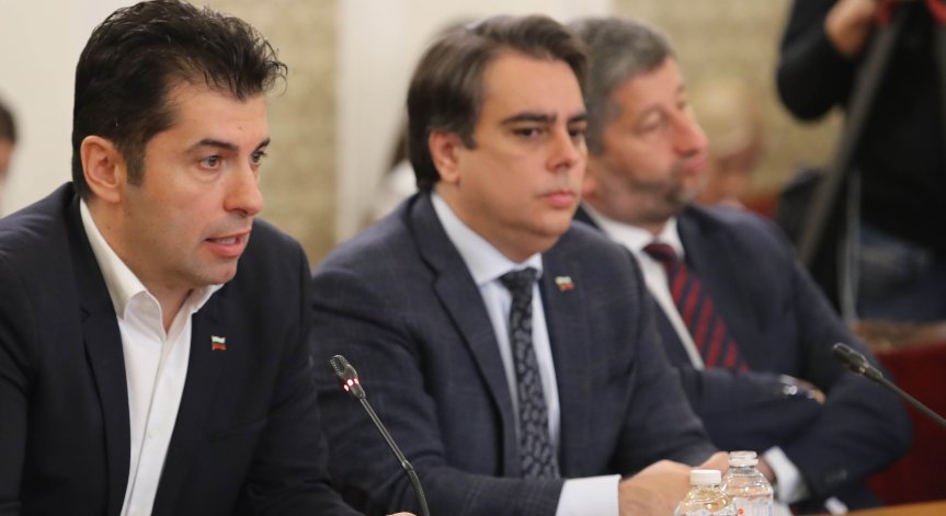 Очаква се днес ПП-ДБ да представи състав на проектокабинет