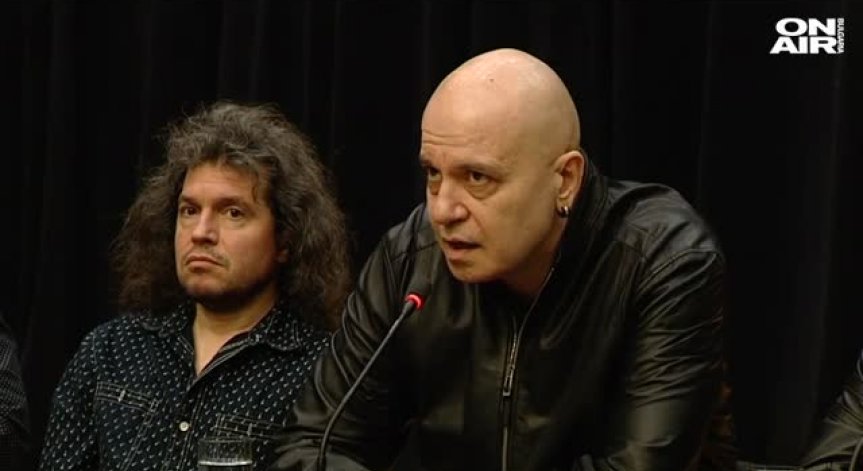 Слави Трифонов за свалянето на предаването му: Цензура!