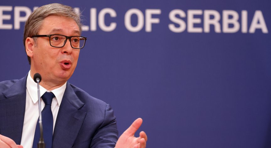 Силни болки в гърдите и влошено здраве: Вучич и Фицо болни преди парада в Русия