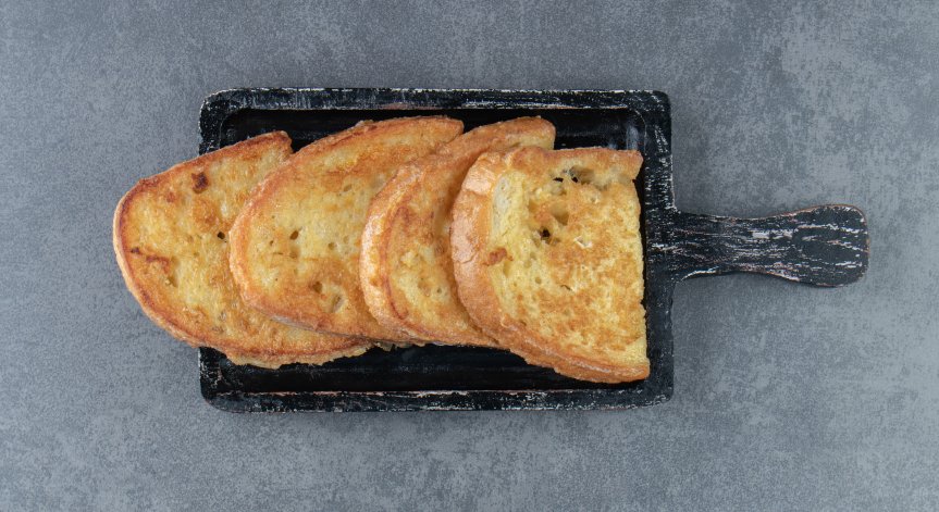 Рецепта от тефтера на баба: Пържени филийки с кисело мляко