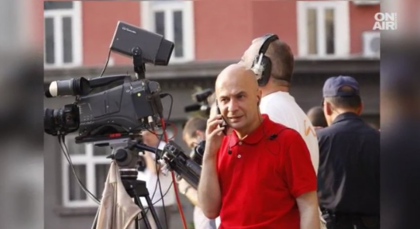 Пребиха журналиста Иво Никодимов в центъра на София