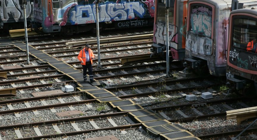 Протест в Гърция причини опашки от автомобили, блокирани са и множество туристи