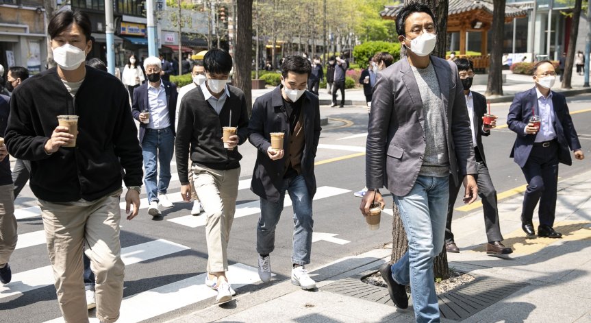 Южна Корея се връща към нормалния живот, почти всички Ковид ограничения падат
