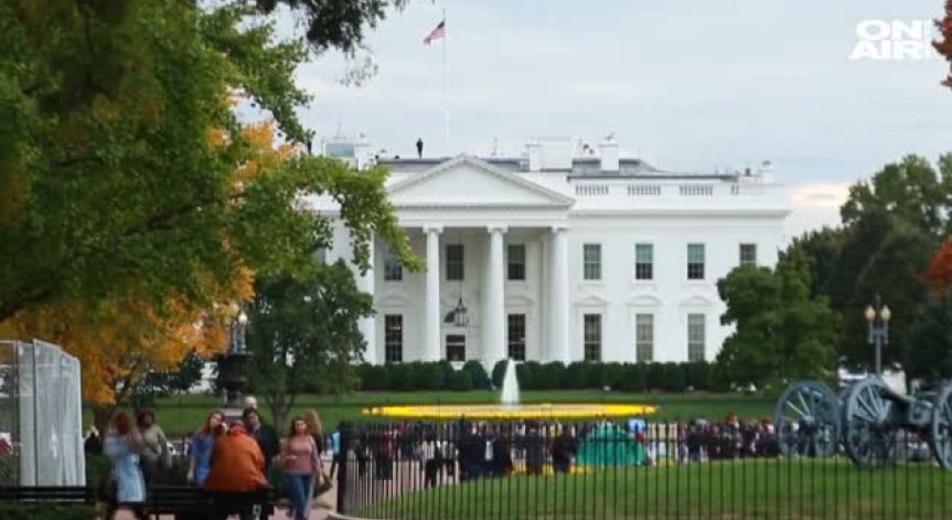 Тръмп блокира последователи в Twitter заради критика. Съдът му забрани!