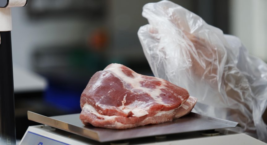 Свинското месо все още е най-предпочитаното.