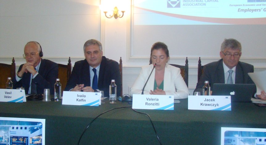 МТСП: Силна икономика не се прави с ниски заплати