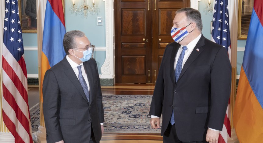 Прекратяват огъня в Нагорни Карабах след намесата на САЩ