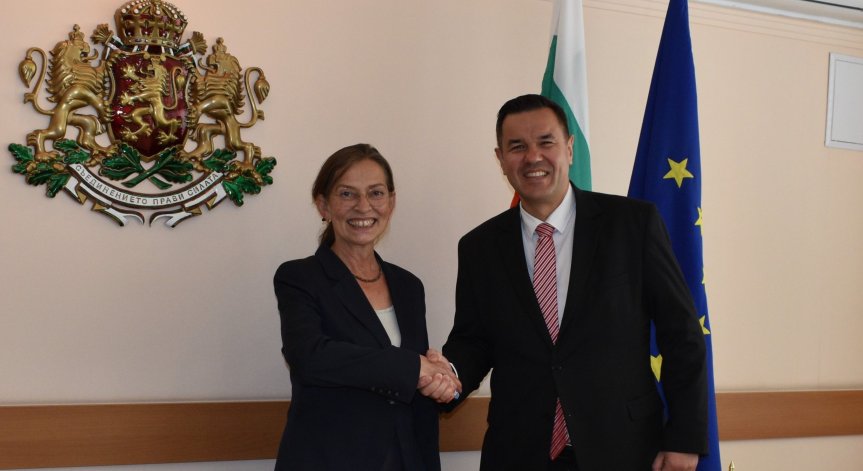 Никола Стоянов към посланика на Германия: Подкрепете общоевропейско решение за вноса на зърно от Украйна