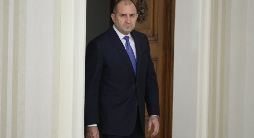Очаква се Румен Радев да обяви кога ще свика 48-ото Народно събрание