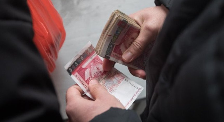 При сегашното законодателство пенсиите през 2030 г. ще се осъвременят с 3,3%.