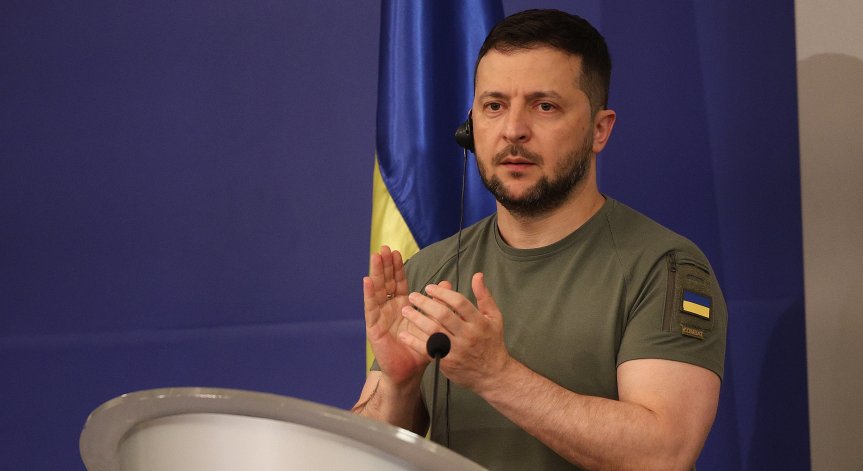 Зеленски: Намалихме войната заради оръжието, което получихме, Путин изживя унижение