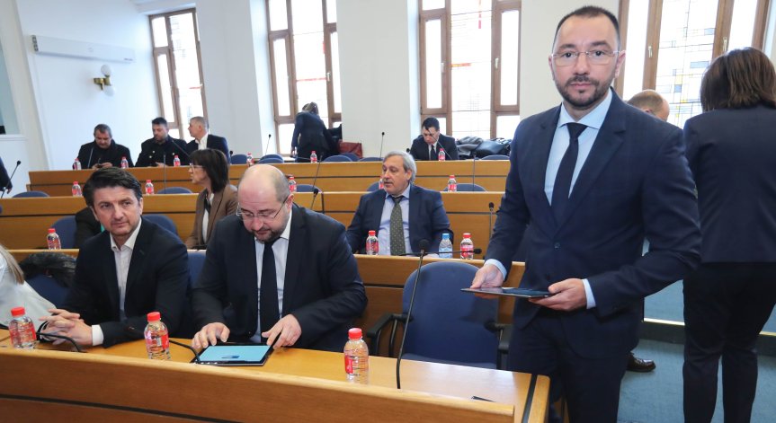 СОС с извънредно заседание за сигурността и мигрантите в София