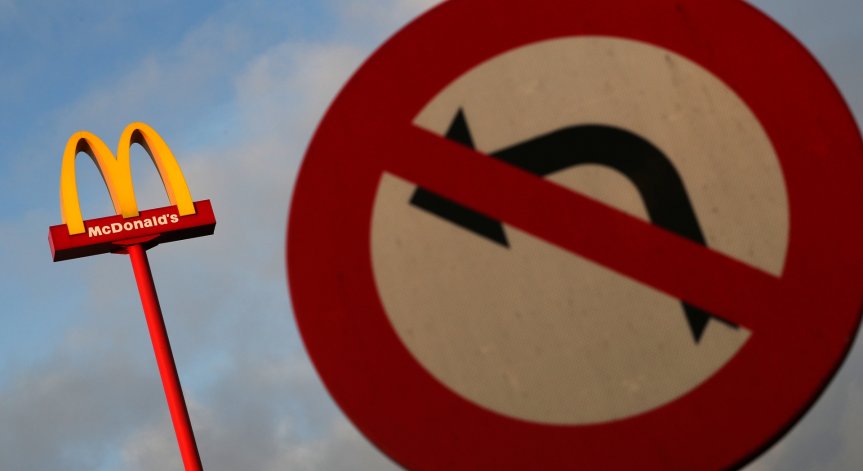 И McDonald's се включва в световната битка с пластмасата