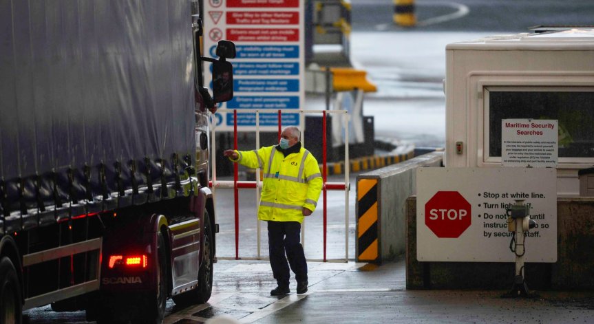 Брюксел критикува страните заради нови ограничения за пътуване